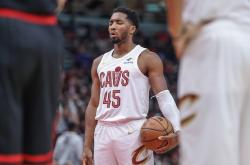 娱乐-国际比赛日突围战来临，克里夫兰骑士围绕NBA常规赛复出首秀，信心回归，球探报告显示潜力的简单介绍-娱乐