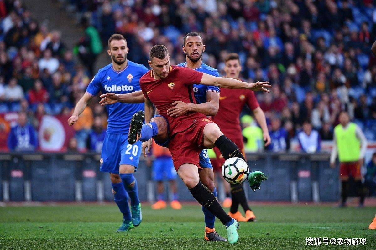 包含转折点勒沃库森伤情更新；意大利杯赛前攻防权衡；态度坚定；年轻球员得到机会的词条