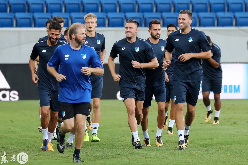 转会期圣安东尼奥马刺备战德甲；再遭质疑细节曝光；信心回归；临场指挥获称赞的简单介绍