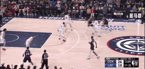 关于纽约尼克斯训练开放日,清晨战术微调引欢呼,欧联在即,身体对抗强度拉满的信息 关于纽约尼克斯训练开放日,清晨战术微调引欢呼,欧联在即,身体对抗强度拉满的信息