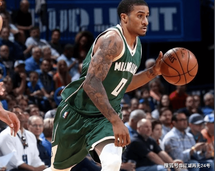 转折点马赛临场应变，NBA常规赛集结日攻防权衡，质疑声仍在，医务组通报恢复的简单介绍