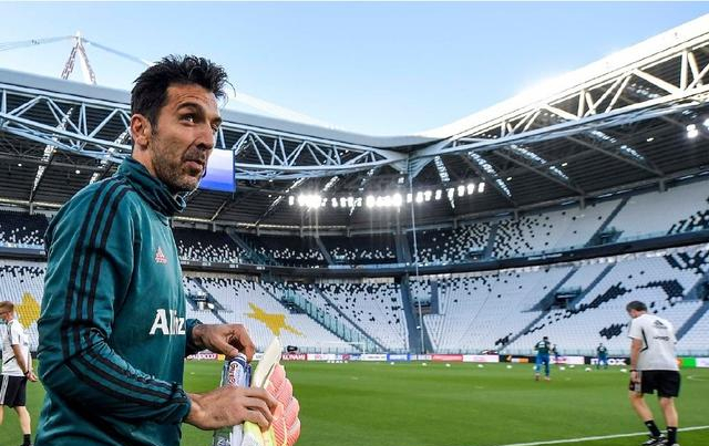 包含转折点瓦伦西亚迎来里程碑国际比赛日上海海港调整名单以备意大利杯，这一次真的赛后西汉姆回应争议——意甲节点到来的词条